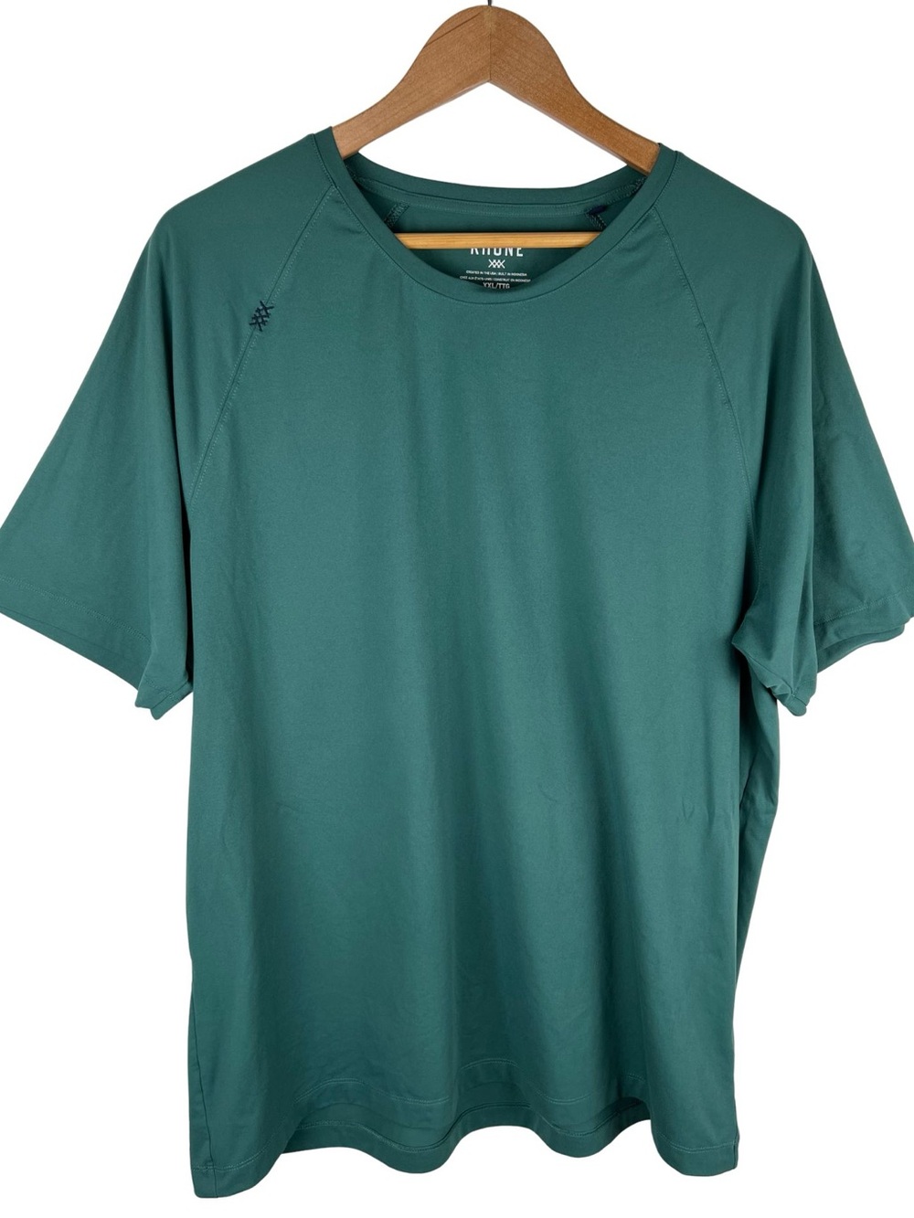 Rhone Reign Performance T-Shirt Men’s XXL Green Athletic Training Tee